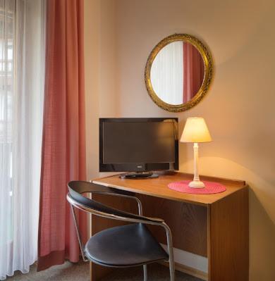 Hotel Zur Post Fromel Büchlberg Екстериор снимка
